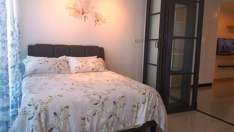 Apartamentos E Studio-trefoil Setiacity Setiaalam