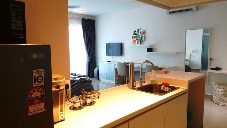 Apartamentos E Studio-trefoil Setiacity Setiaalam