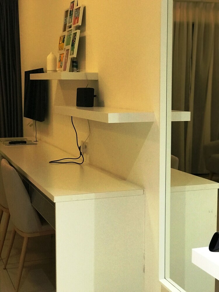 Apartamentos E Studio-trefoil Setiacity Setiaalam