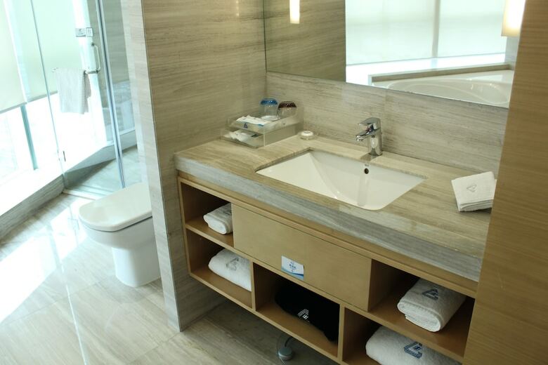 Grandskylight Hotel
