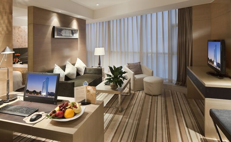 Grandskylight Hotel