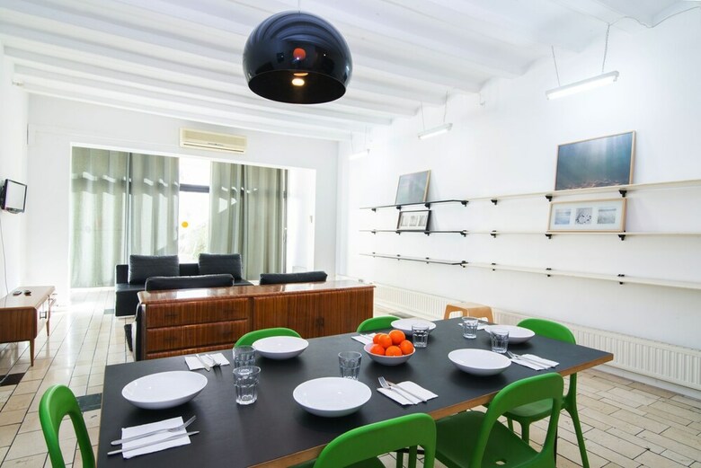 Apartamentos Elpilar Raval
