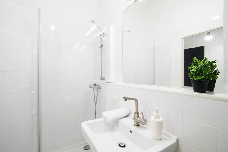 Apartamentos Elpilar Raval