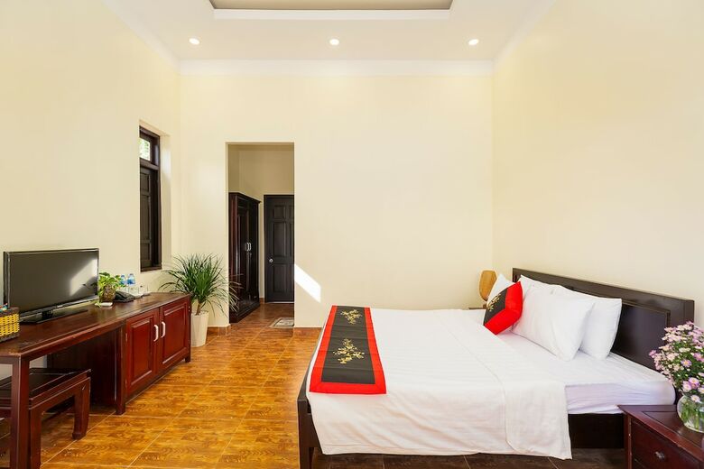 Hotel Hoang Bach Resrot