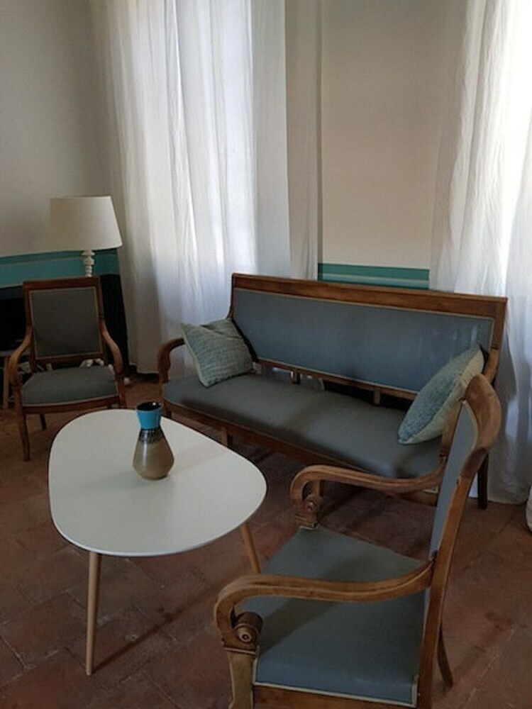 Bed & Breakfast Chambres D'hotes Au Centre de Sigean