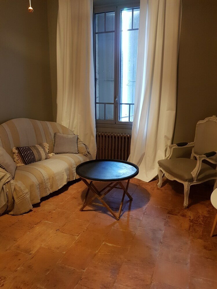 Bed & Breakfast Chambres D'hotes Au Centre de Sigean