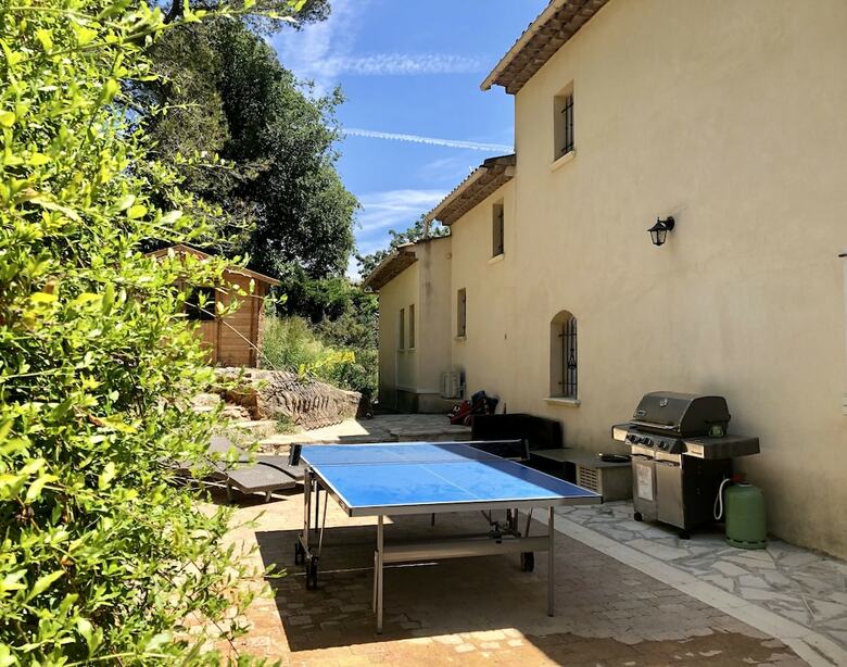 Hotel Le Mas Du Galoubet