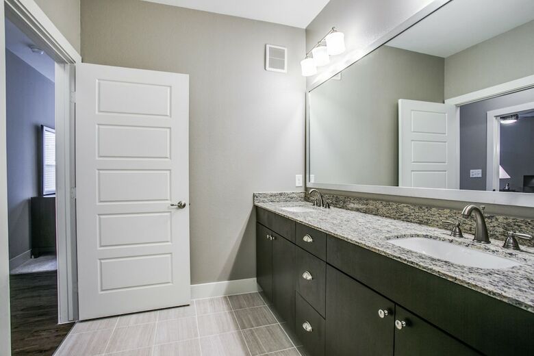 Frisco Furnished Apts.