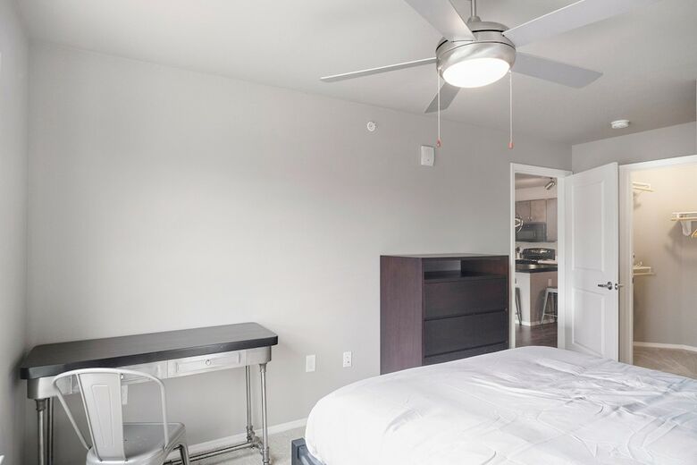 Apartamento The Luxe Suites At University Of Arkansas