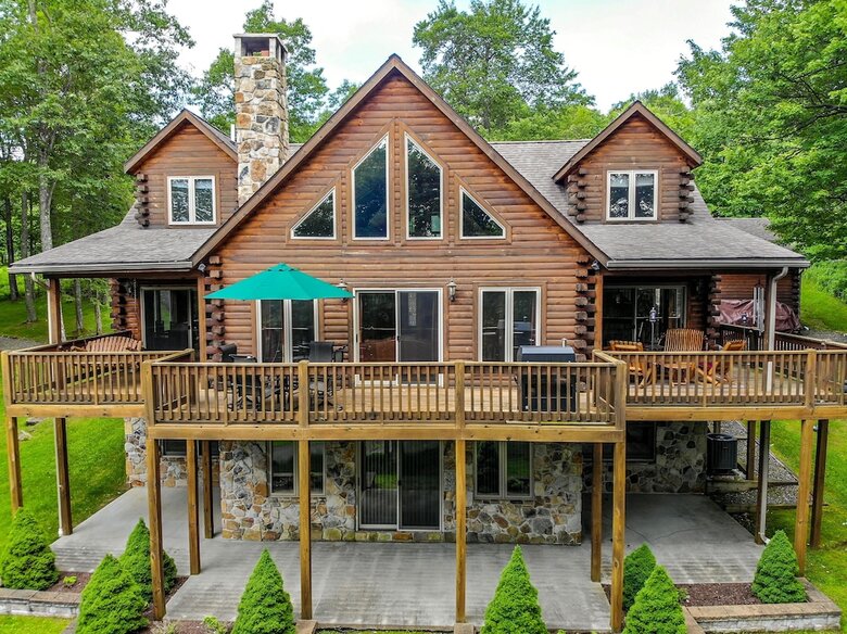 Cabernet Chalet
