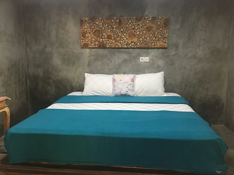 Bed & Breakfast Watukarung Ristu Homestay