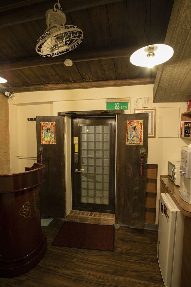 Hotel Qu Hi Home Stay