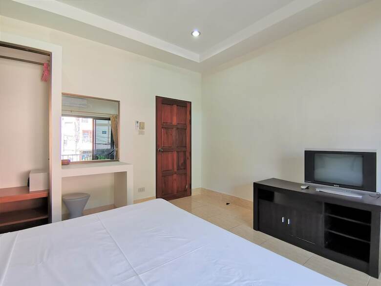 Hotel Sanguanporn Apartment