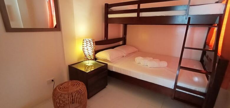 Hotel Cycling House Kura