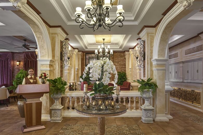 Anik Palace Hotel