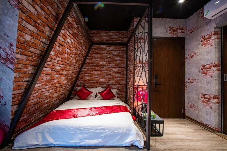 Hotel Zen Love Station - Adults Only