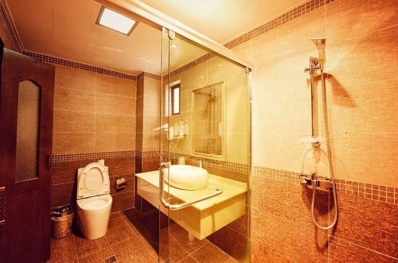 Lancy Boutique Hotel