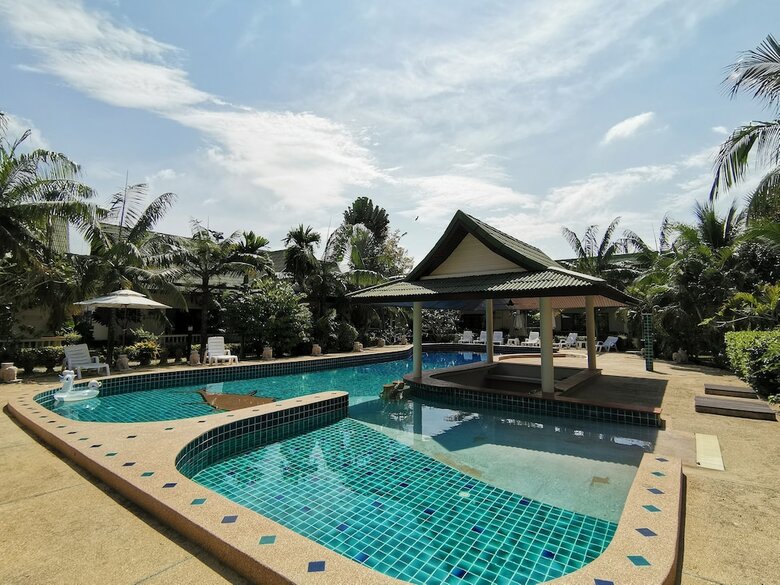 Hotel Tuna Resort