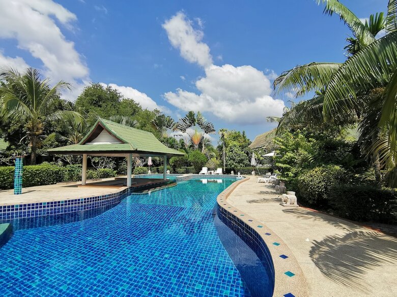 Hotel Tuna Resort