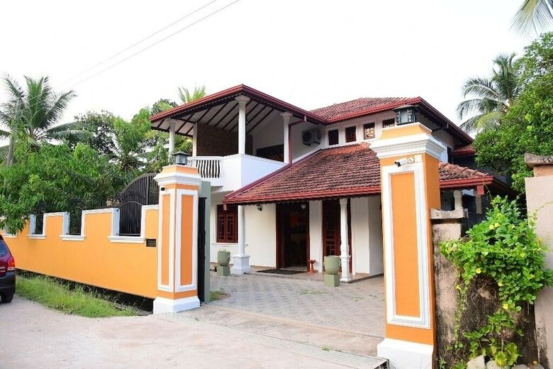 Hotel Airport Blessings Villa