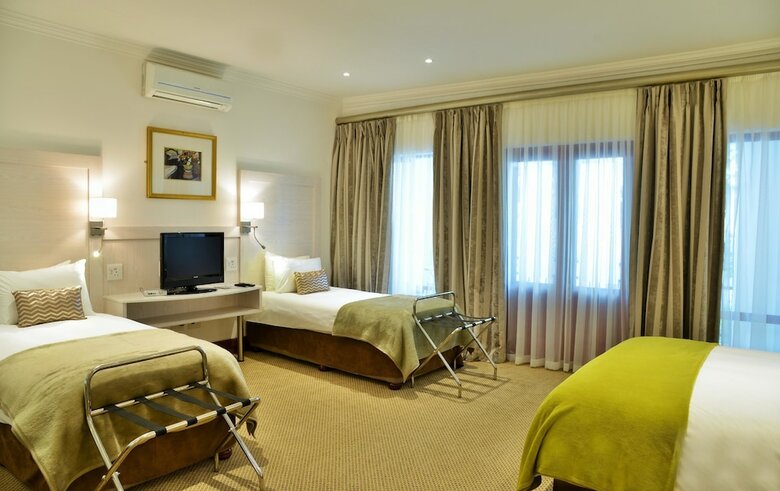 Hotel Val Du Charron Guest House & Wine Estate