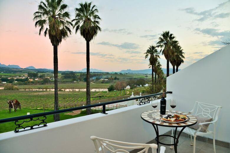 Hotel Val Du Charron Guest House & Wine Estate
