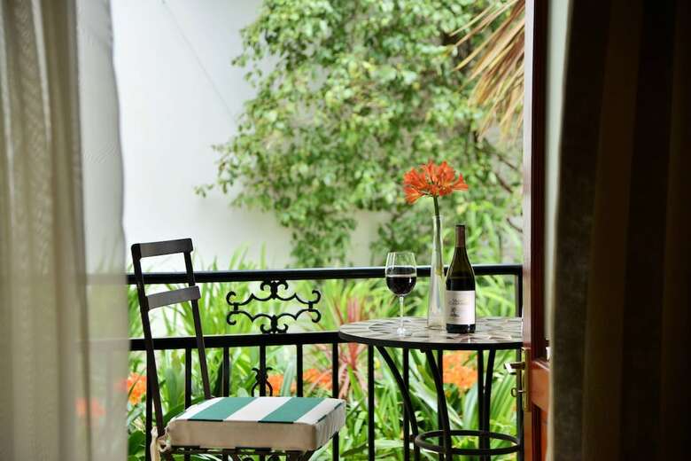 Hotel Val Du Charron Guest House & Wine Estate