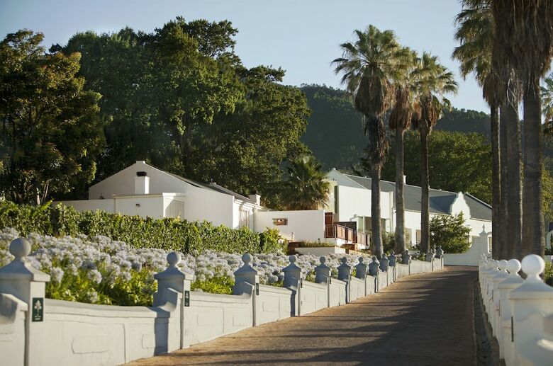 Hotel Val Du Charron Guest House & Wine Estate