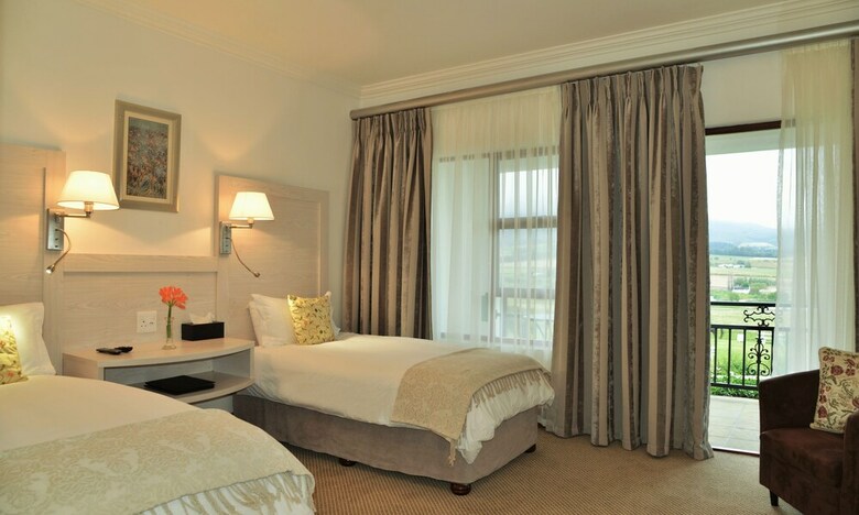Hotel Val Du Charron Guest House & Wine Estate