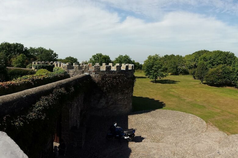 Residencia Walton Castle