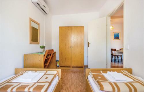 Holiday Home Sveti Petar I