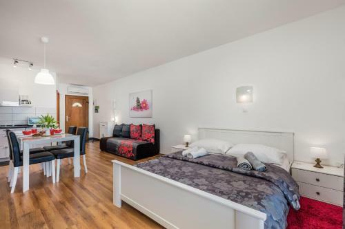 Apartments Davor