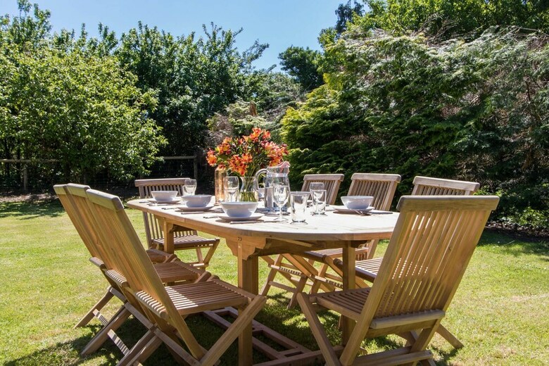 Atherstone Farmhouse & Cottage