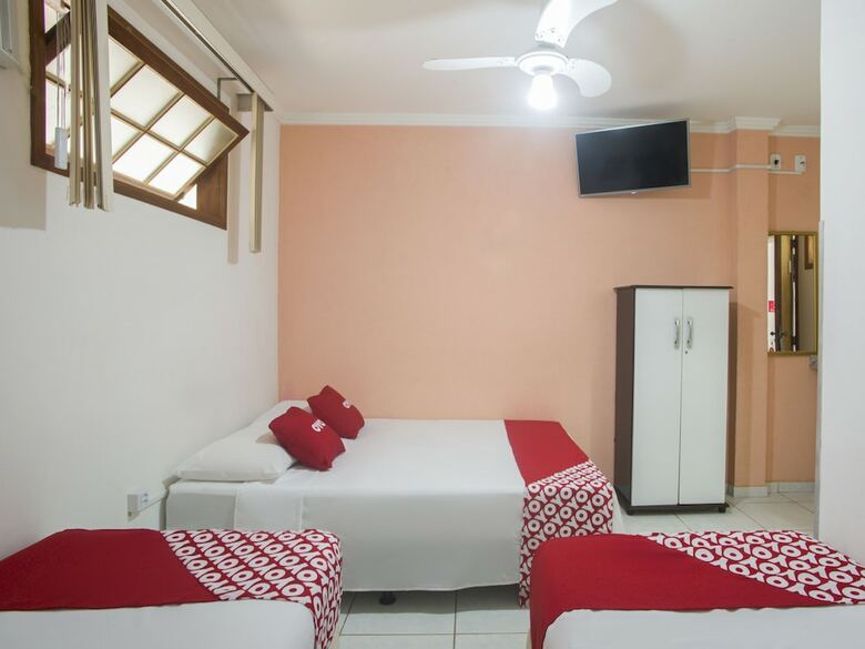 Hotel Oyo Pousada Aroeira