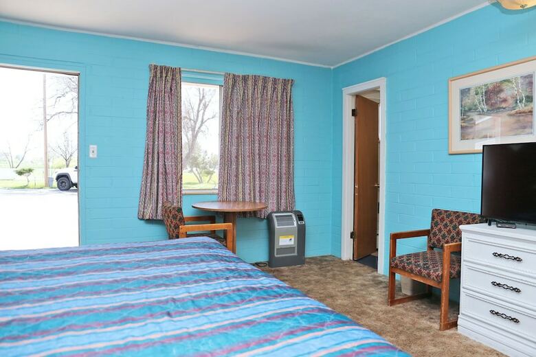 Fleetwood Motel