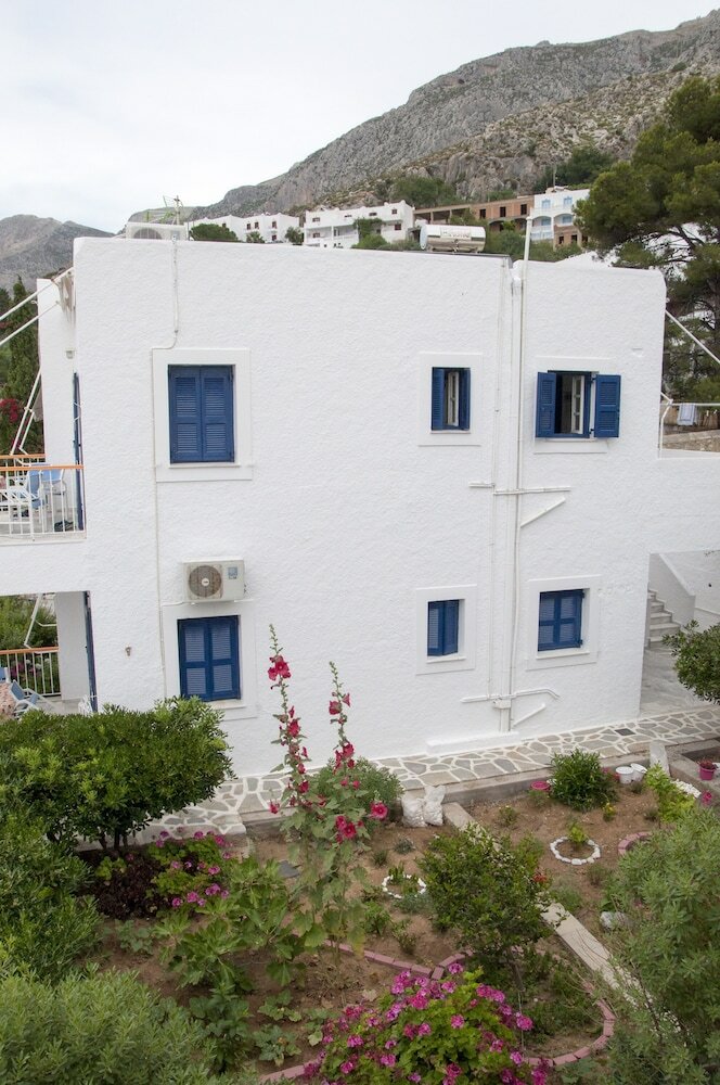 Aparthotel Tatsis Apartments