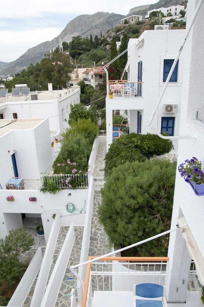 Aparthotel Tatsis Apartments