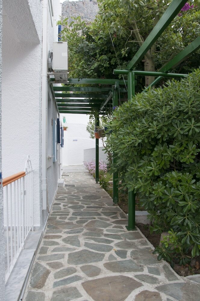 Aparthotel Tatsis Apartments