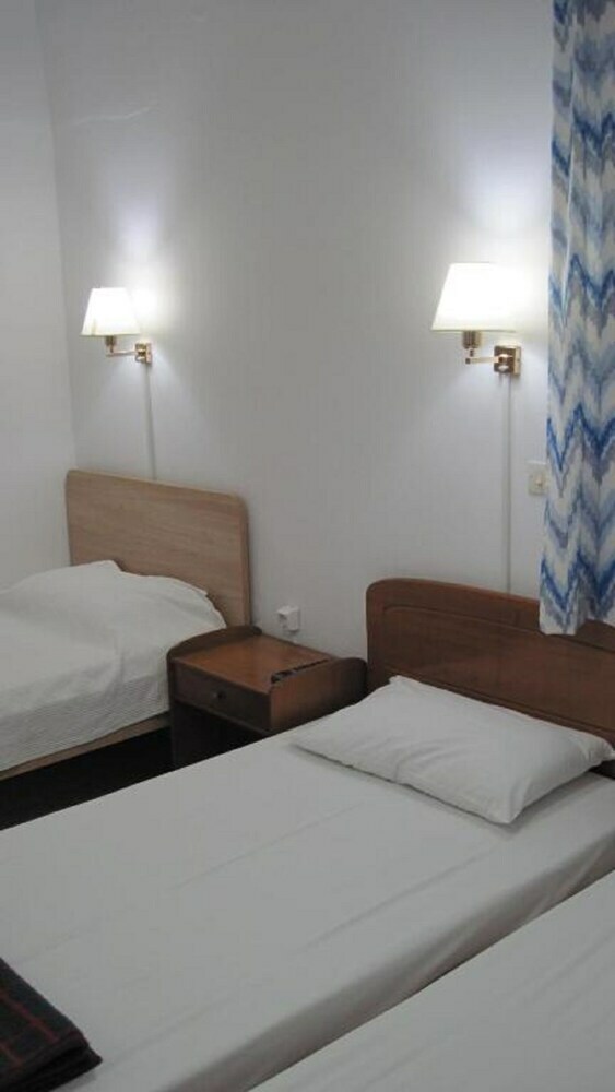 Aparthotel Tatsis Apartments