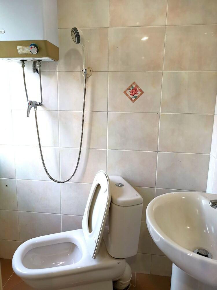 Hotel Chi Shing Hostel