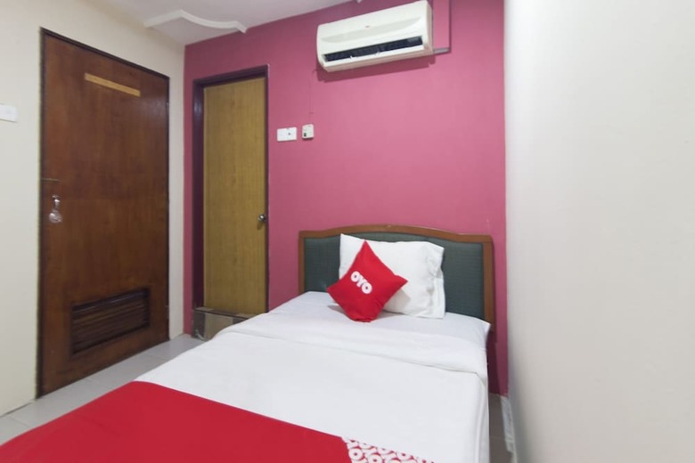 Oyo 89586 Hotel Mny Wangsa Inn