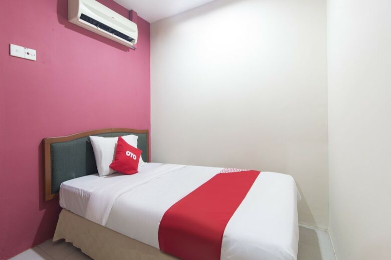 Oyo 89586 Hotel Mny Wangsa Inn