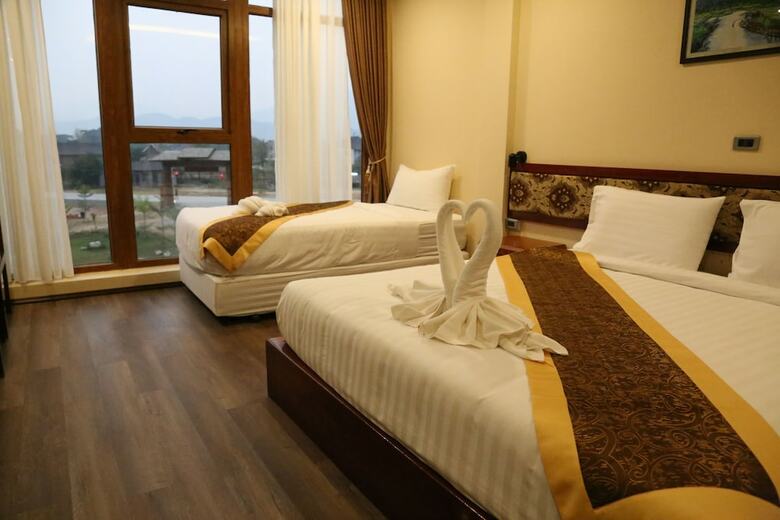 Lisha Grand Hotel