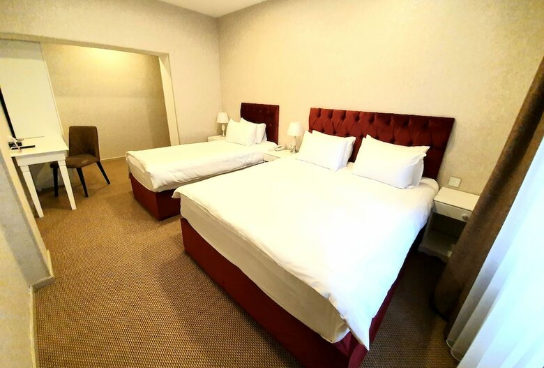 Hotel La Casa Fountains Square