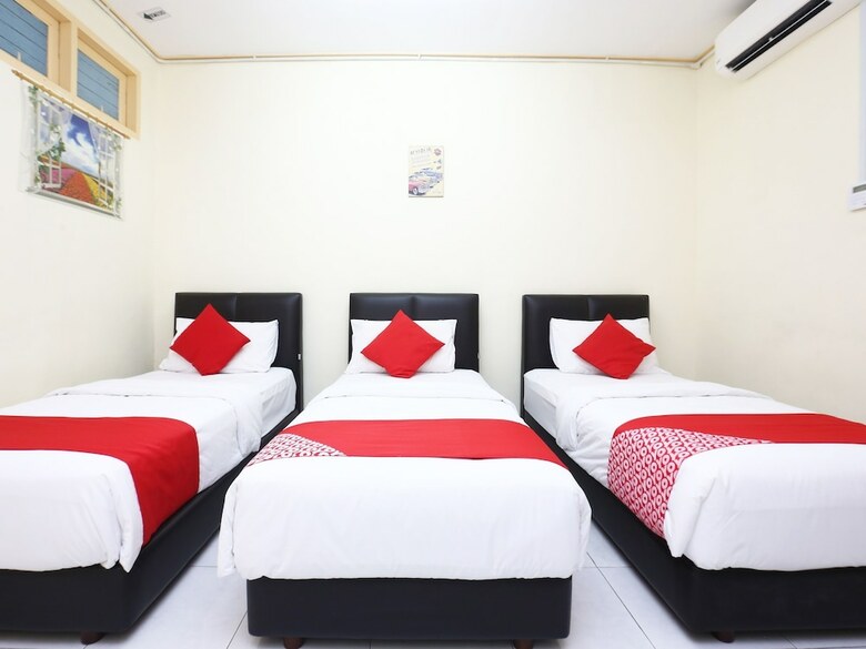 Oyo 89640 Hotel Pelangi Marang