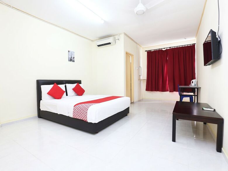 Oyo 89640 Hotel Pelangi Marang