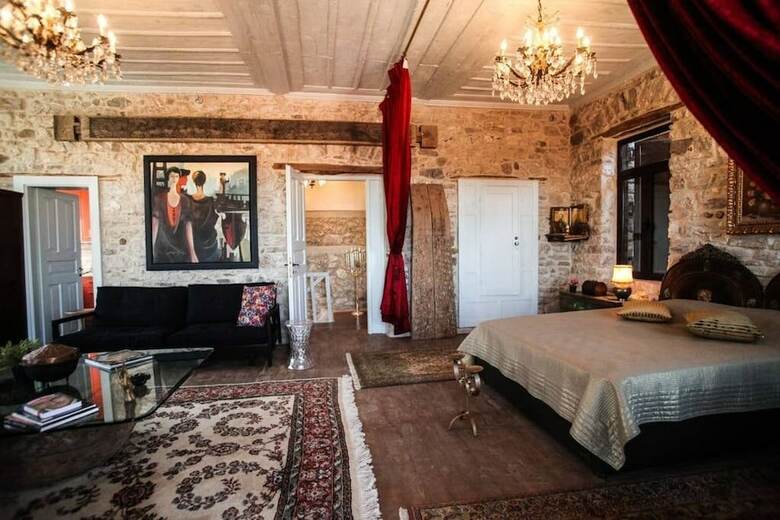 Apartamentos Antique Luxury Suite 75sq.m.