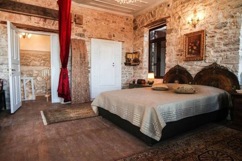 Apartamentos Antique Luxury Suite 75sq.m.