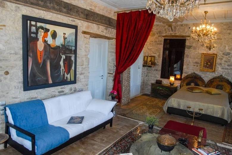 Apartamentos Antique Luxury Suite 75sq.m.