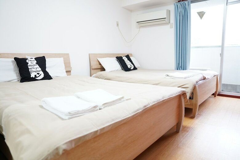Metro Daikoku Apartment
